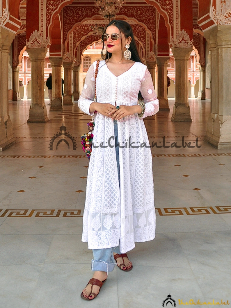 Ladies Cotton Chikan Plain White Kurti, Size: 30 to 46 at Rs 600 in Lucknow